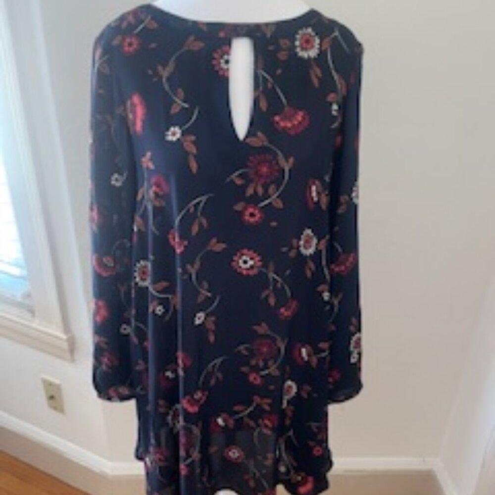 Cupcakes and Cashmere Floral Navy Mini Dress